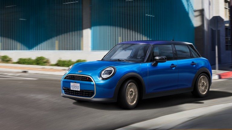 MINI COOPER 5-TÜRER