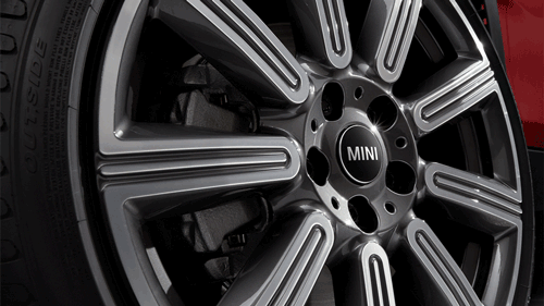 MINI Clubman – Schwimmende Nabenkappe