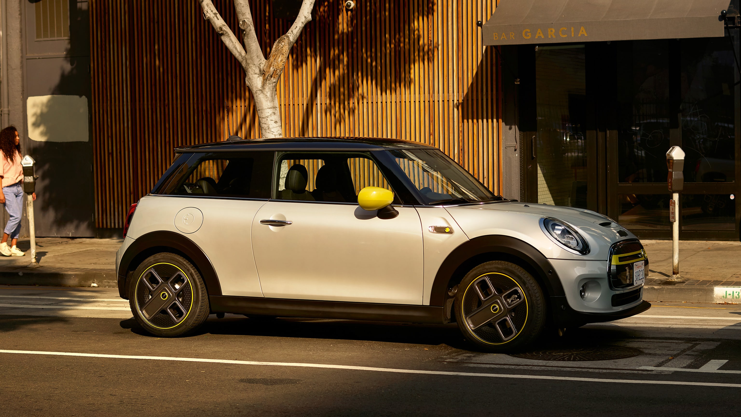 Mini Electric Der Erste Vollelektrische Mini Mini De