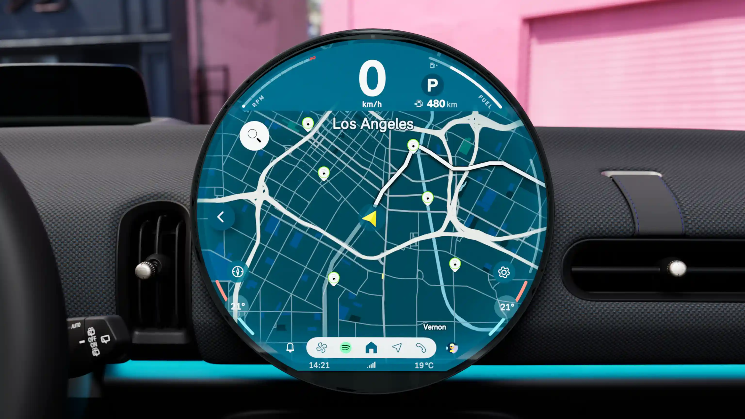 Video des Displays im MINI Cooper mit Navigation und Bedienelementen