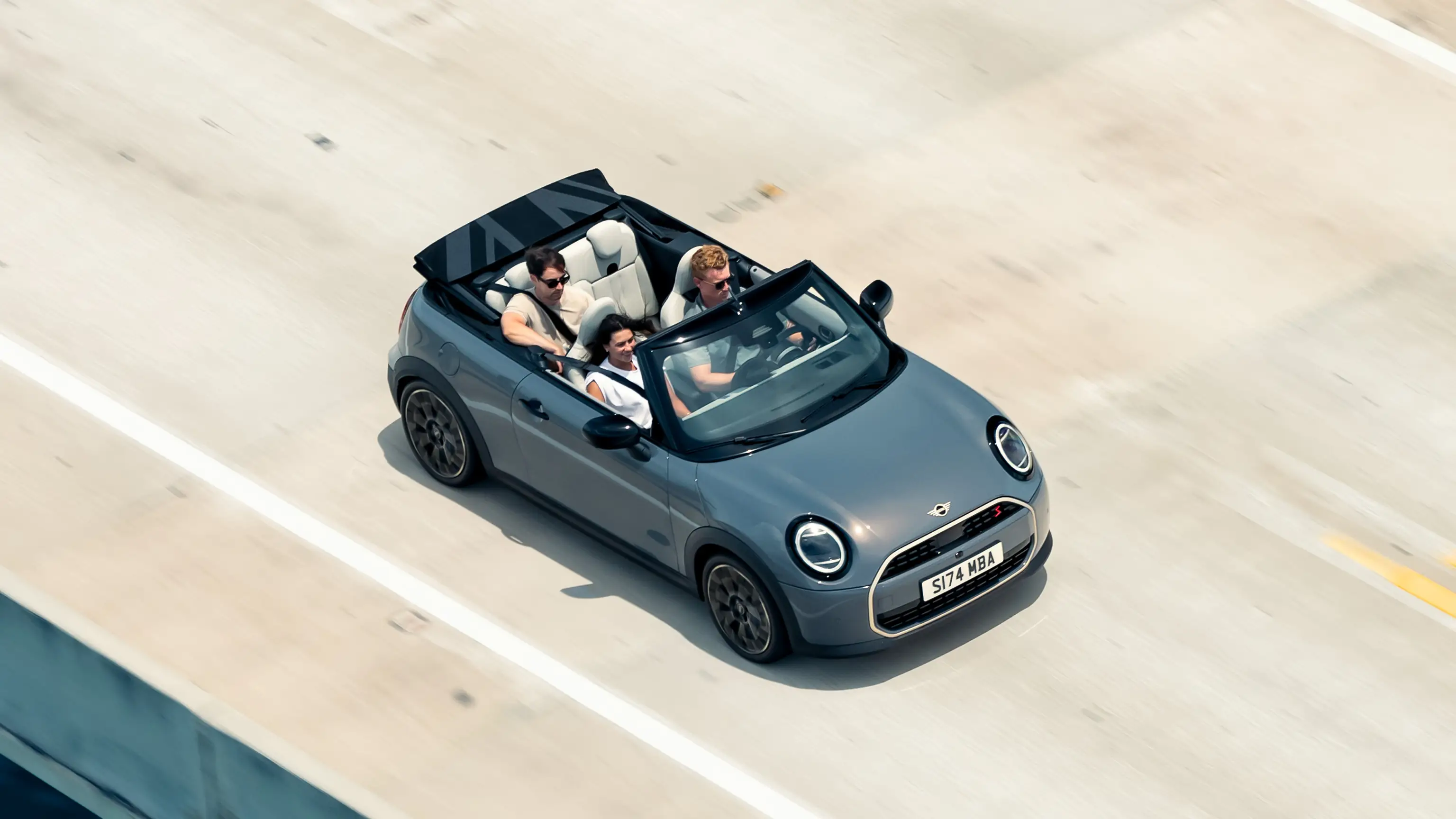 MINI Cooper Cabrio – Open Air