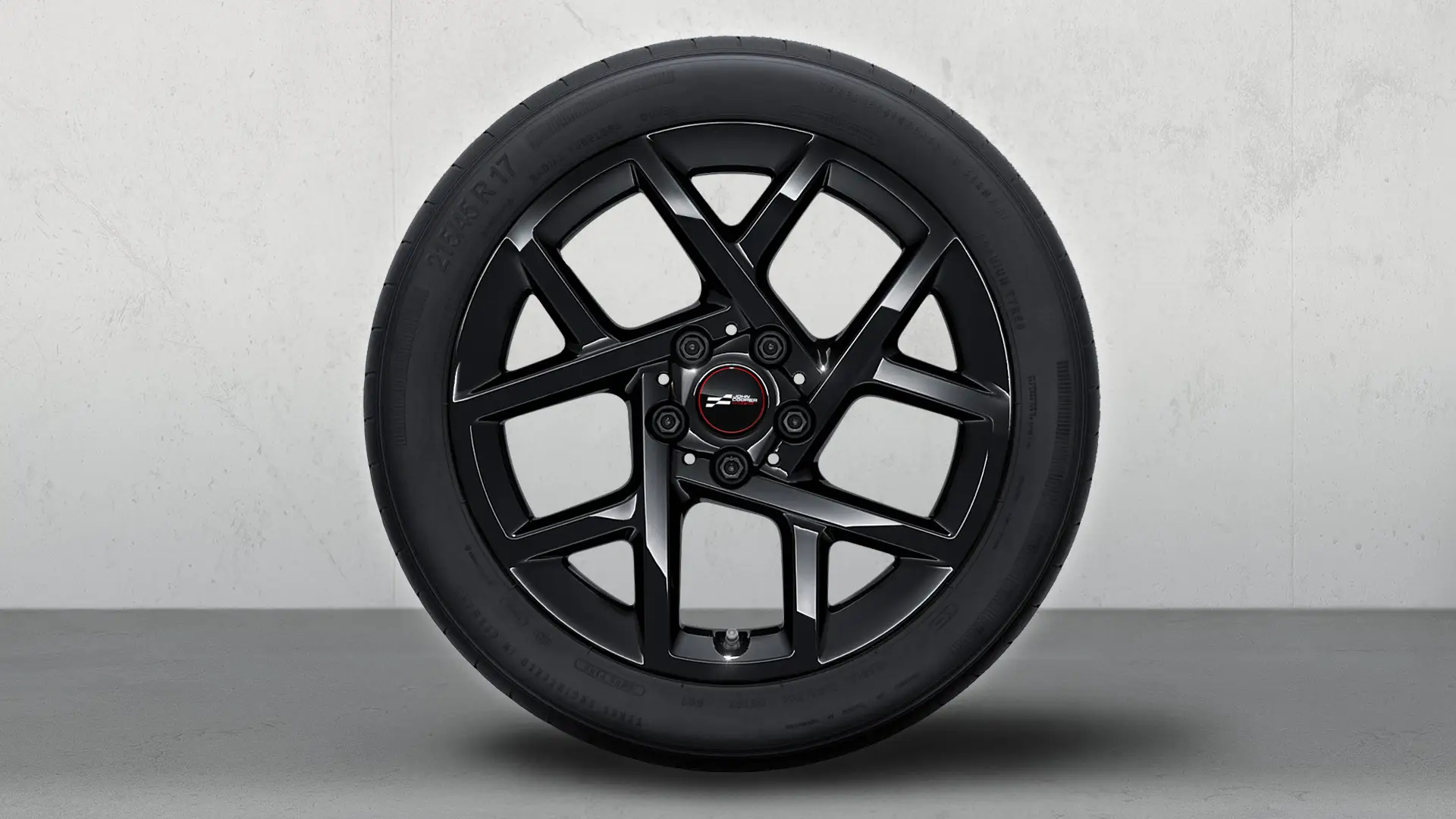 17" John Cooper Works Leichtmetallrad Sprint Spoke 957 als Winterkomplettrad in Jet Black.