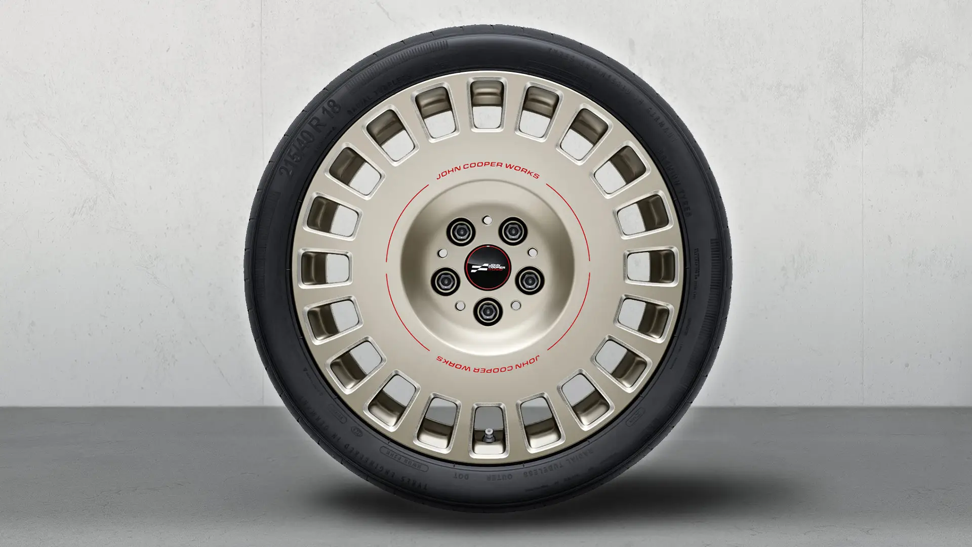 18" John Cooper Works Leichtmetallrad Rallye Spoke 964 als Sommerkomplettrad in Bicolour Vibrant Silver, glanzgefräst. 
