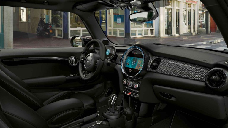 Small Wonder: Mini Cooper S mit Harman/Kardon-HiFi-System - connect