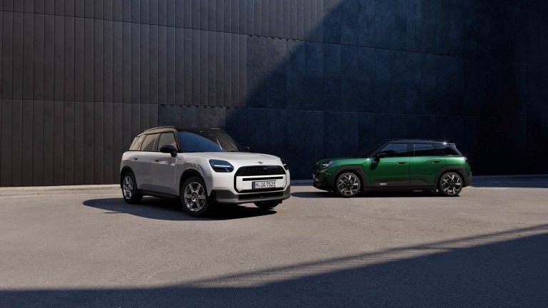 MINI TO THE MAX