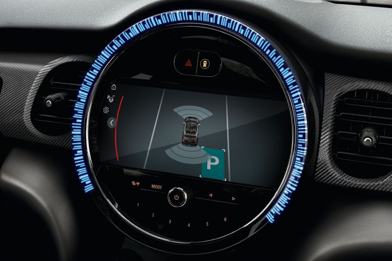MINI Connected – Features und Pakete – Touchscreen