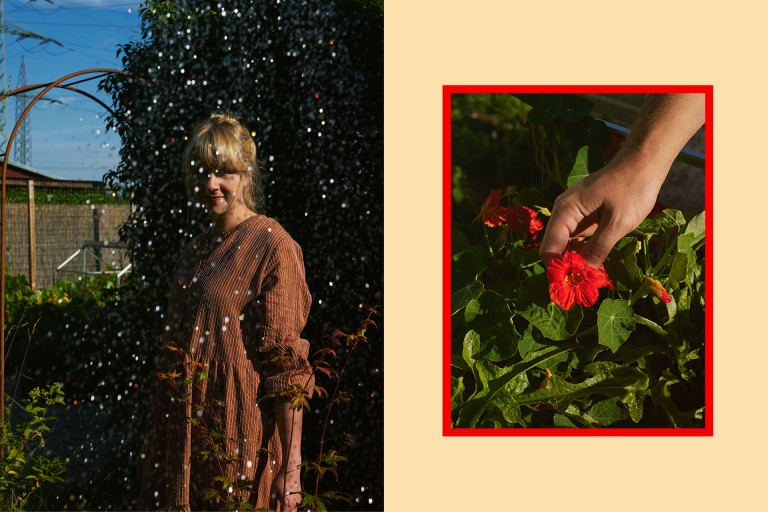 Collage aus zwei Bildern: Anne inmitten ihres Schrebergartens und eine Hand, die eine Kapuzinerkresse-Blüte pflückt.