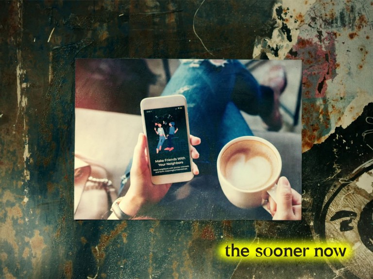 Collage mit Handy und Kaffee