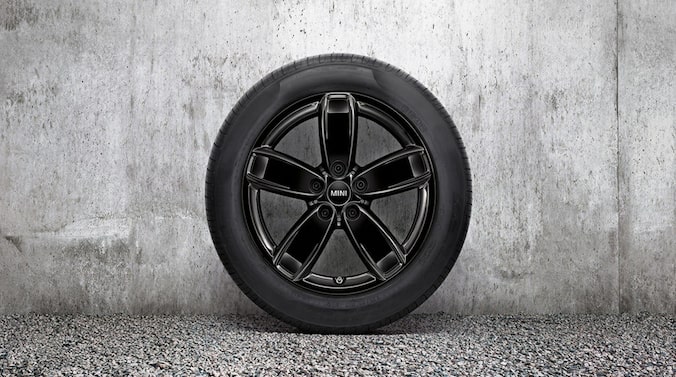 DM17 MINI 17 Zoll Leichtmetallräder Channel Spoke 531, Jet Black