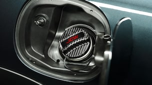 アクセサリー JOHN COOPER TANKVERSCHLUSS- KAPPE CARBON 16115B4EAD4_MINI_JCW_Tankversc